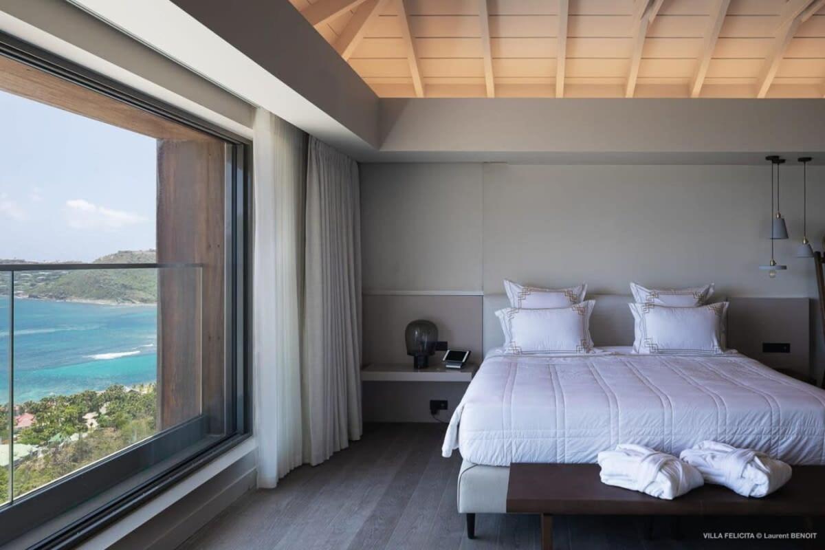 On A Hill Side Villa With Superb Amenities St. Barthelemy Eksteriør billede