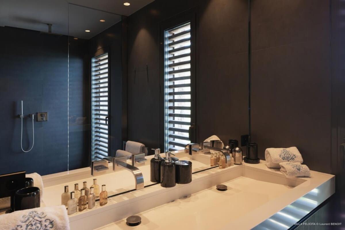 On A Hill Side Villa With Superb Amenities St. Barthelemy Eksteriør billede
